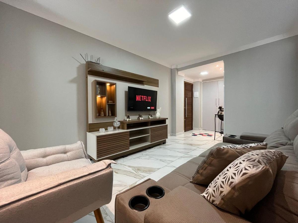 Apartamento Dn01- 1º Andar| Churrasqueira| Quadra Mar | Centro *