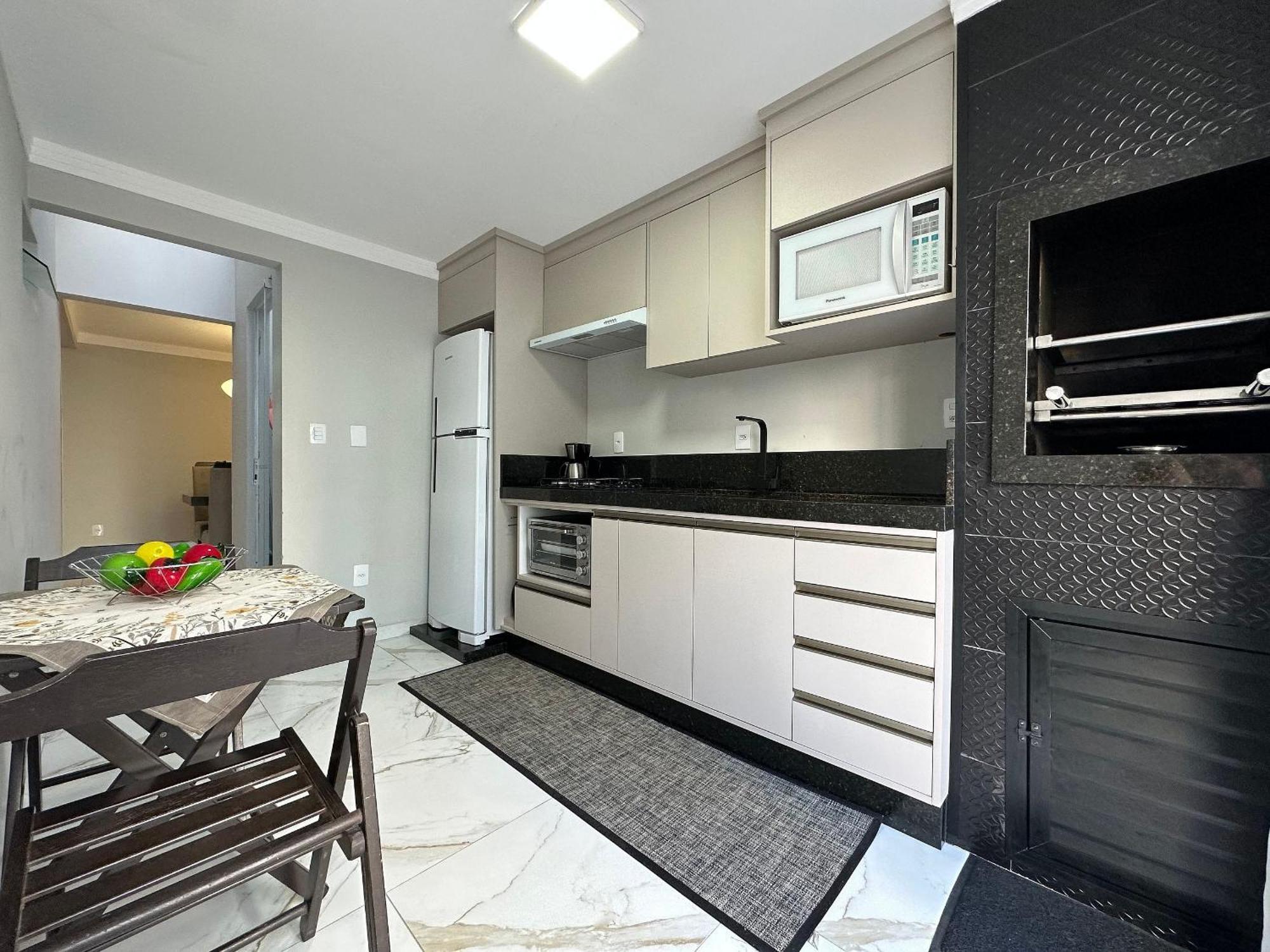 Apartamento Dn01- 1º Andar| Churrasqueira| Quadra Mar | Centro Balneario Camboriu
