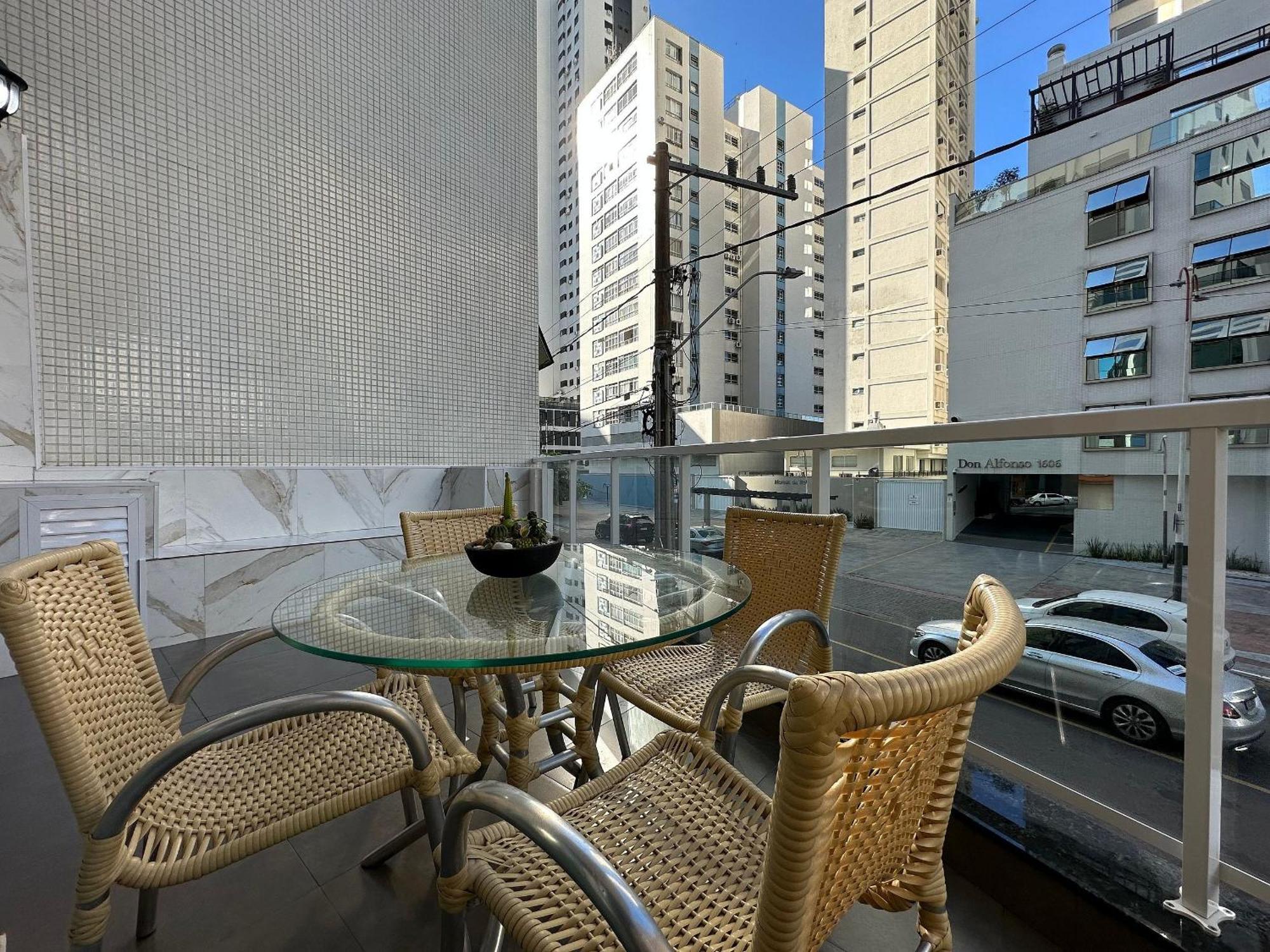Apartamento Dn01- 1º Andar| Churrasqueira| Quadra Mar | Centro Balneario Camboriu